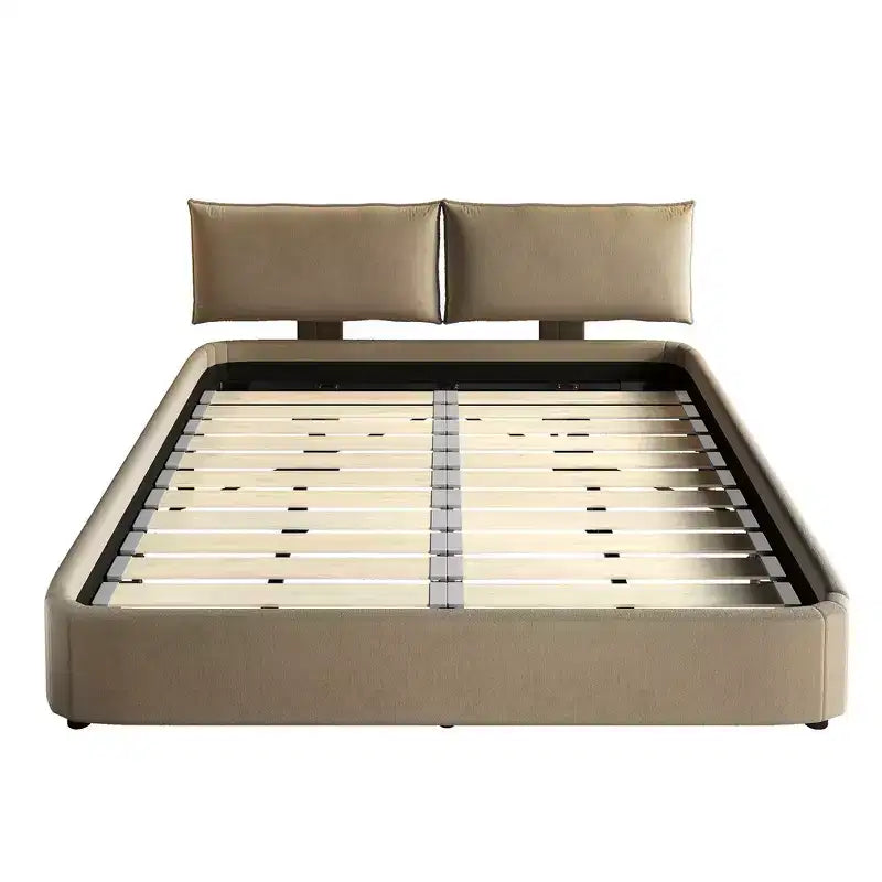 Cadre de lit king-size en nuage ; lit tapissé de chenille